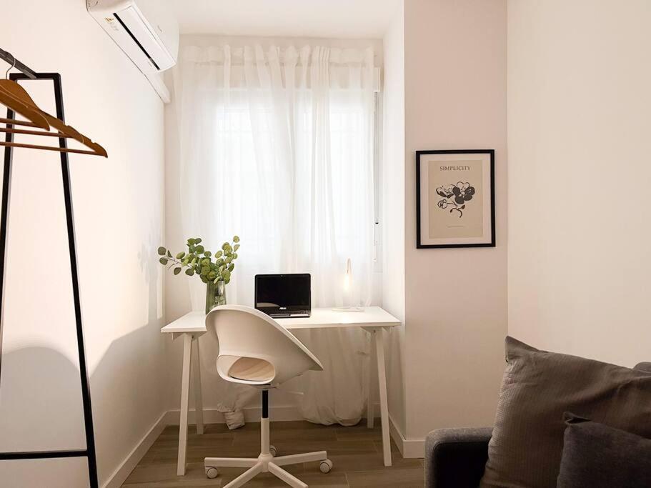 Apartamentos Gredos 101 ハライス・デ・ラ・ベラ エクステリア 写真